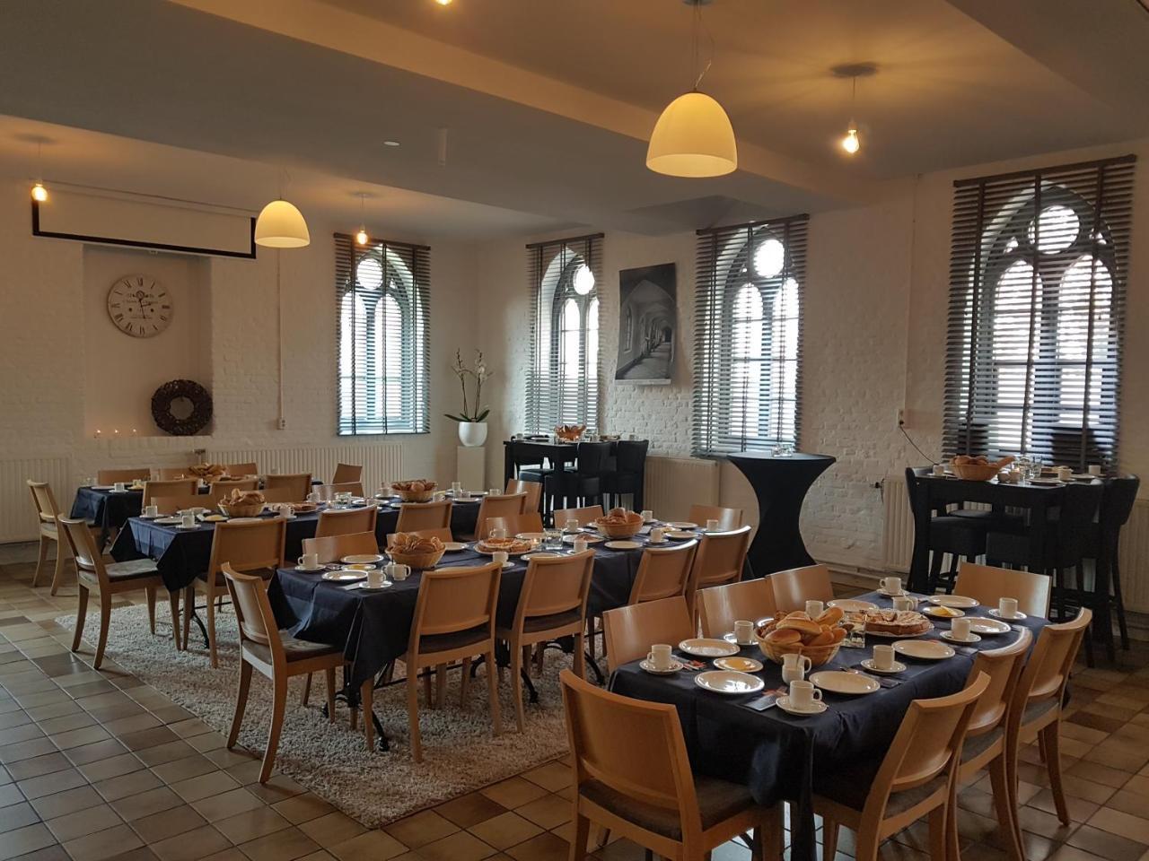 Frühstückspension - Eetcafe - Riekelt
